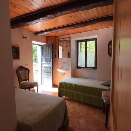 La Casa Di Vic Nyaraló *